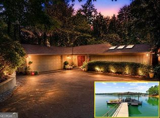 7865 Robin Rd, Cumming, GA 30041
