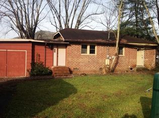 615 Winters Gap Ave, Oliver Springs, TN 37840