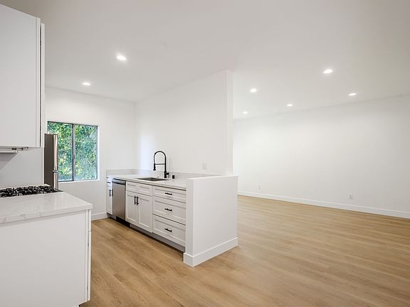 3rd image of 4639 W 17th St APT 2