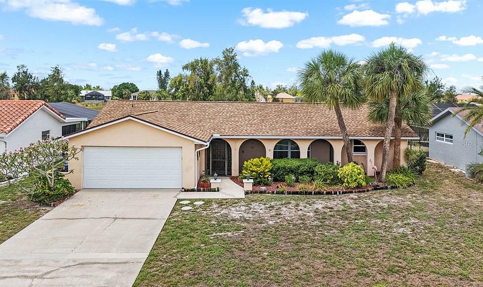 1st image of 736 Flamingo Dr