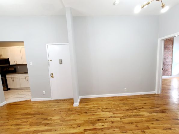 2868 Briggs Ave FLOOR 1