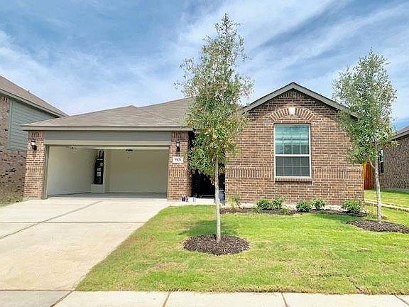 3rd image of 5936 Garnet Hill Ln