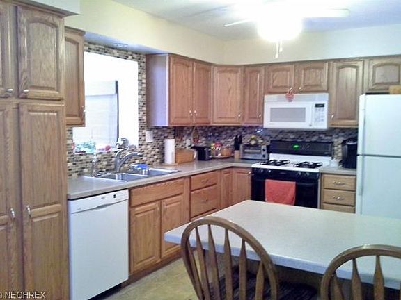 5th image of 7047 Schoepf Dr