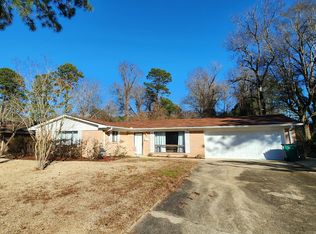 1223 Crestwood Dr, El Dorado, AR 71730