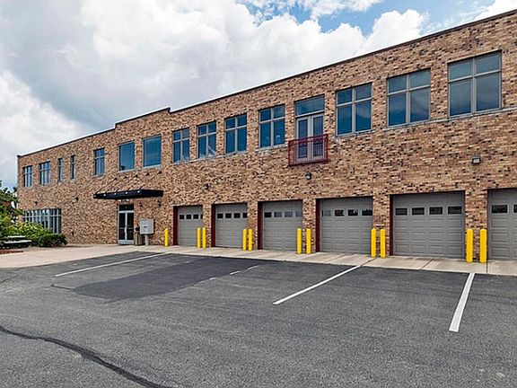 2nd image of 1114 S Washington Ave #4