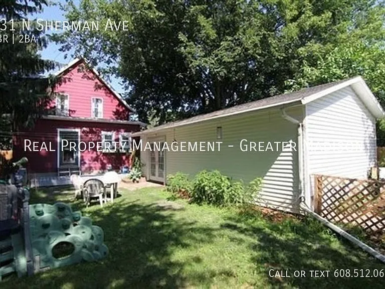 631 N Sherman Ave — Photo 19