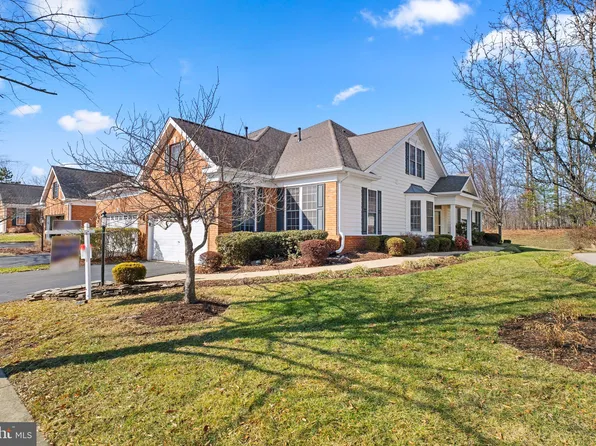 5242 Armour Ct, Haymarket, VA 20169