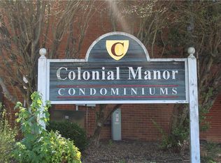 1315 W Meadowview Rd APT E, Greensboro, NC 27403