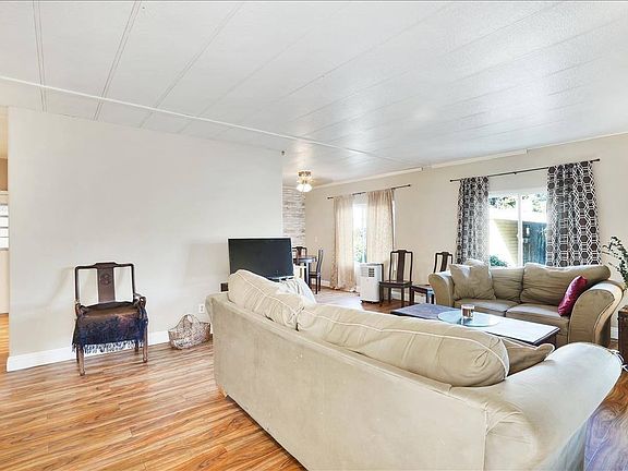 5th image of Woodland Ave #82