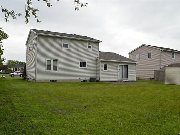 3rd image of 2217 Tawny Dr