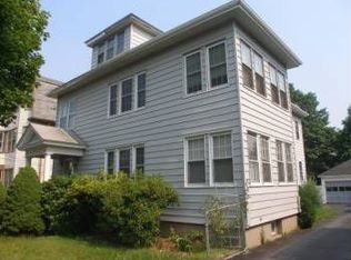 51 Roxbury St, Hartford, CT 06114