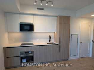 35 Parliament St #1309, Toronto, ON M5A 4R2