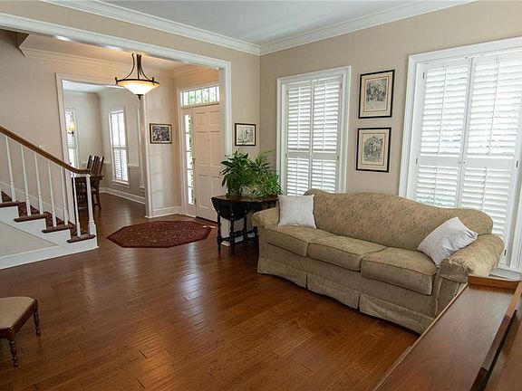 3rd image of 1200 Park Pointe Ln