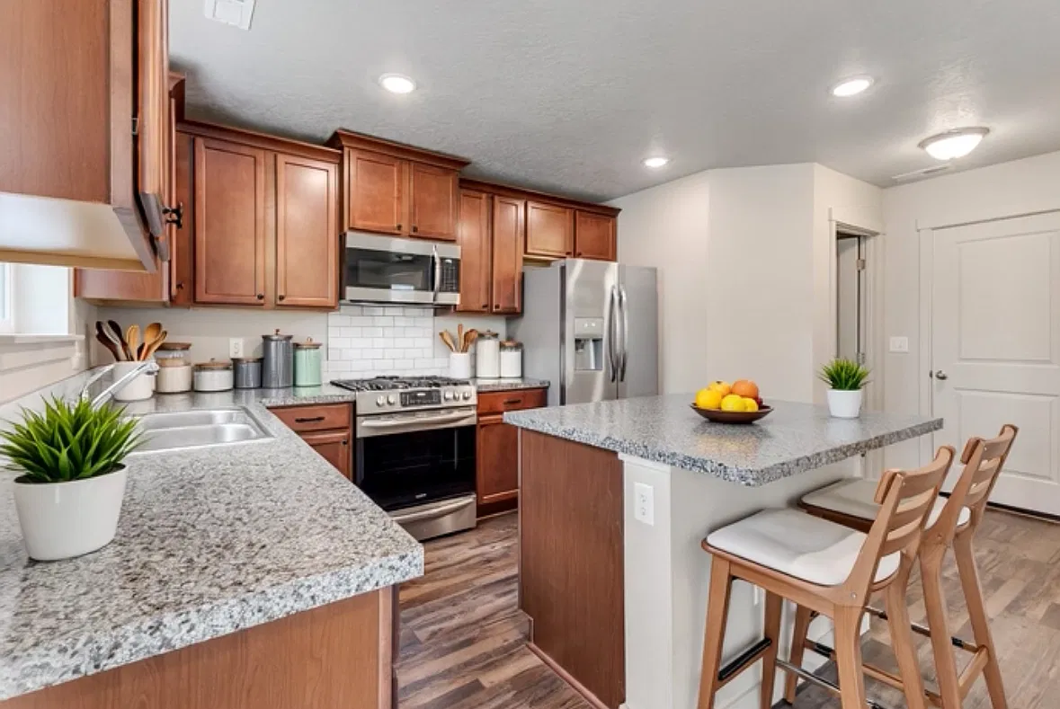 3 bed, 1540 sqft, $1,995 — Photo 3