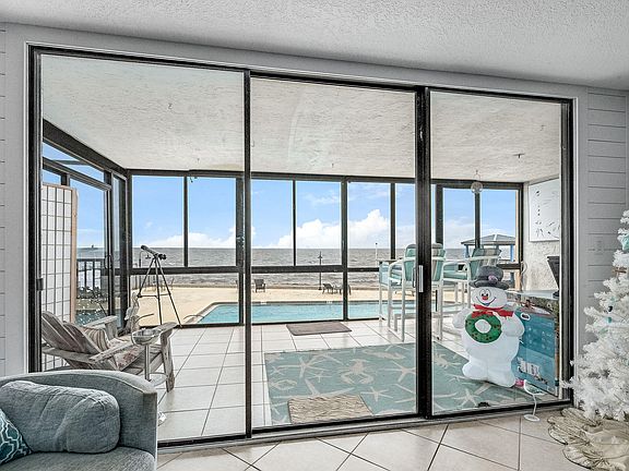 2nd image of 525 Indian River Ave APT 104
