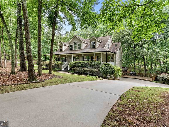 2nd image of 2135 Ashton Dr