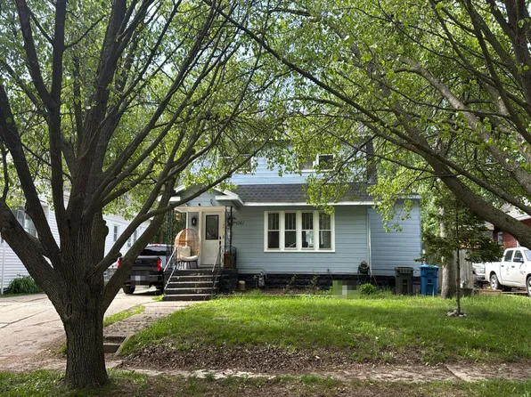 1061 W Dale Ave, Muskegon, MI 49441