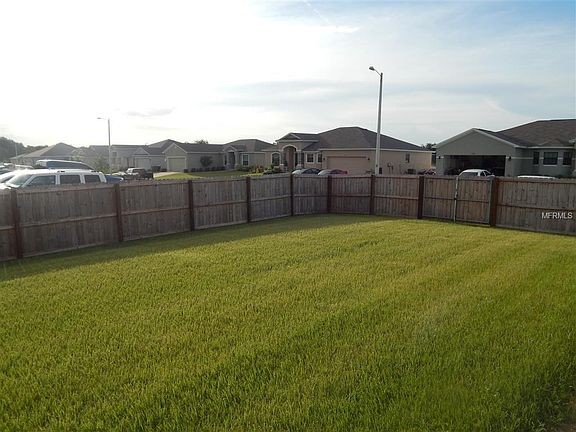 4th image of 588 Majestic Gardens Blvd