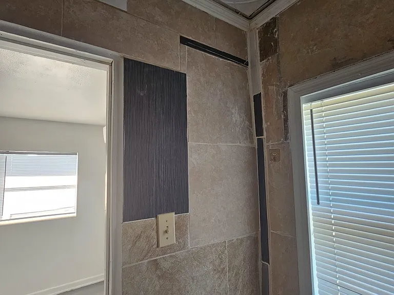 6925 Anoka Dr — Photo 8