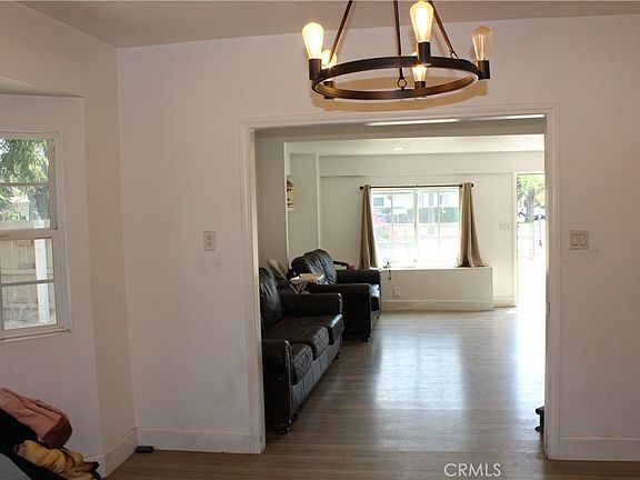 4th image of 8296 Cypress Ave