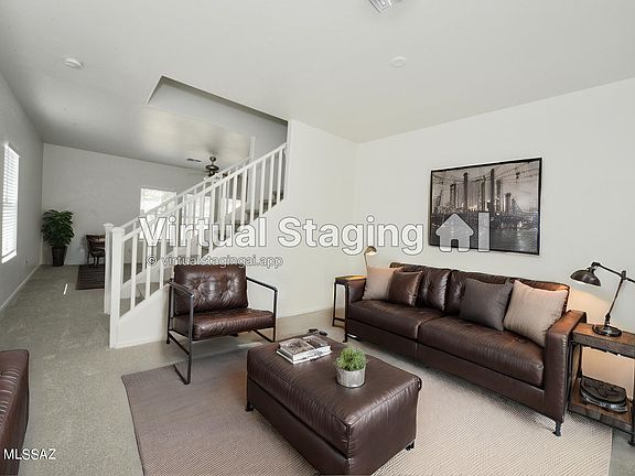 4th image of 203 E Scarlet Maple St