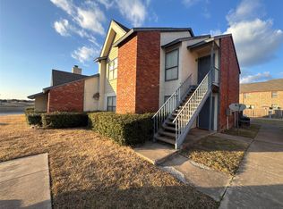 7401 Bogart Dr, North Richland Hills, TX 76180