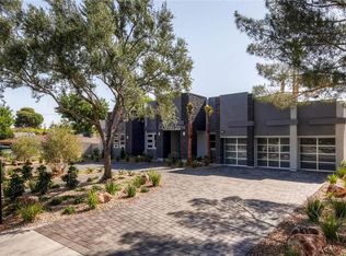 305 Rosemary Ln, Las Vegas, NV 89107