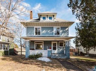 2120 E 5th St, Duluth, MN 55812