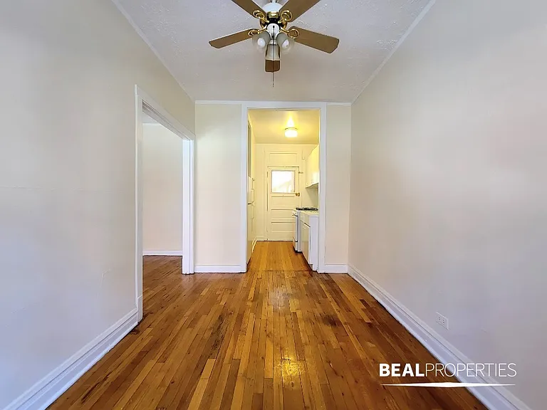 628.5 W Cornelia Ave #S2 — Photo 6