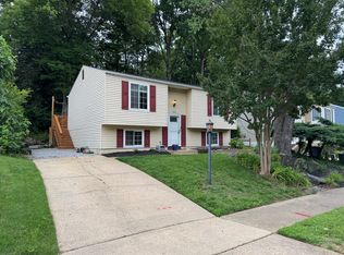 394 Blossom Tree Dr #2, Annapolis, MD 21409