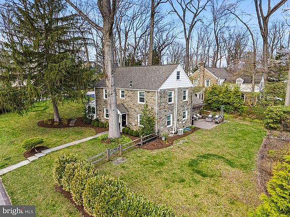 4th image of 2 Briar Rd