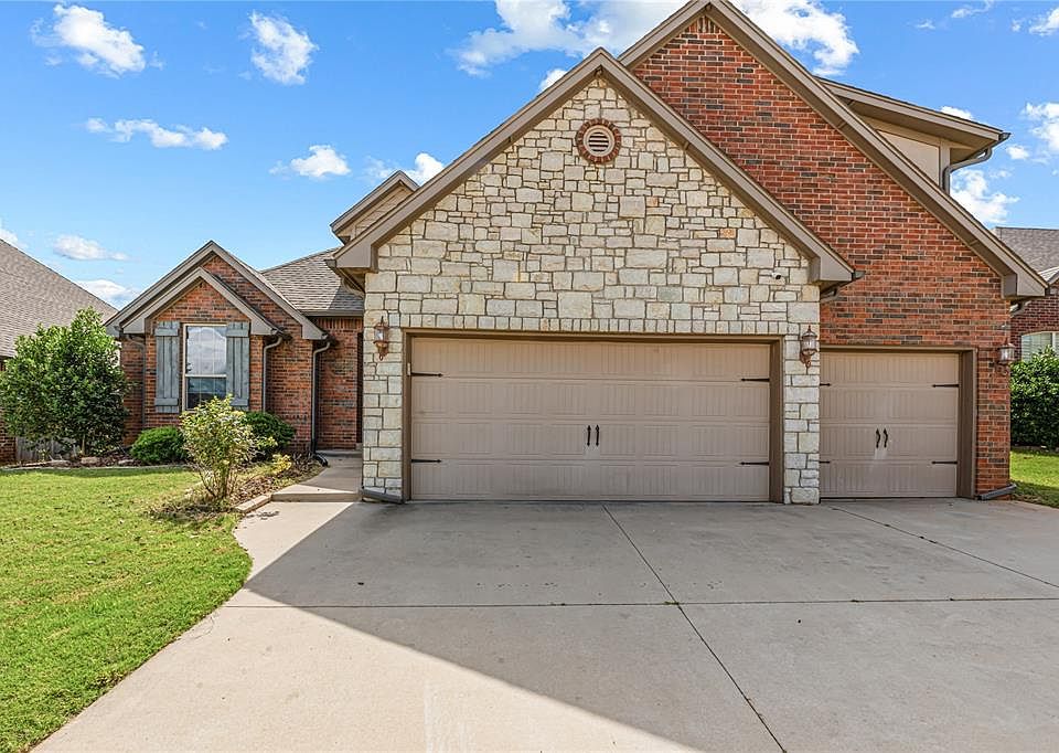 1st image of 1117 Samantha Ln