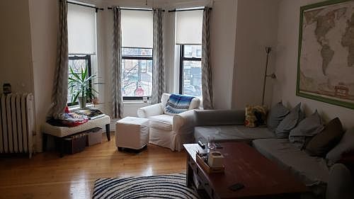 2nd image of 666 W Oakdale Ave APT 2
