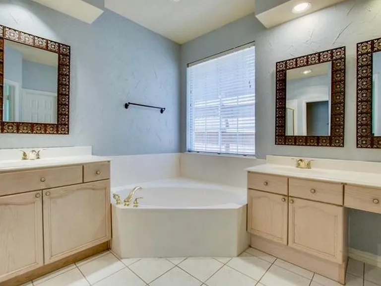 3408 Diamond Point Dr — Photo 15