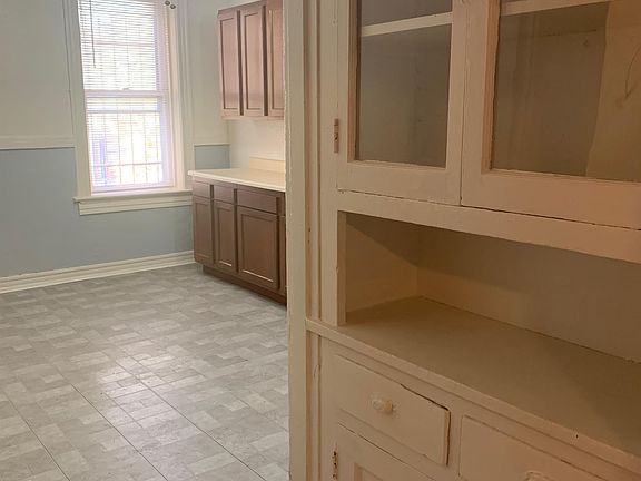 5th image of 5139 Wabada Ave #2F