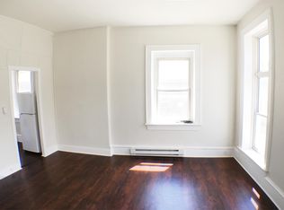 350 Main St APT 3, Slatington, PA 18080