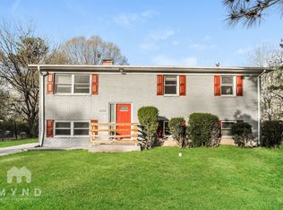 2660 Beacon Dr, Atlanta, GA 30349