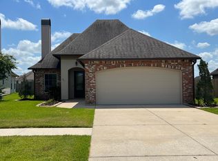204 Crenshaw Dr, Lafayette, LA 70508