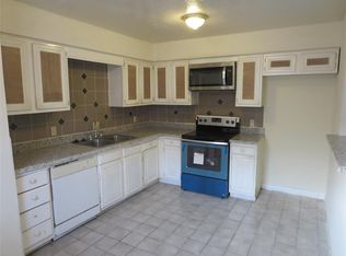 12935 Blackpool Ln #B, Houston, TX 77066