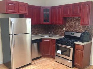 11930 Metropolitan Ave, Kew Gardens, NY 11415