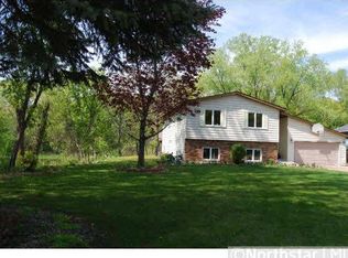 2157 Edgerton St, Saint Paul, MN 55117