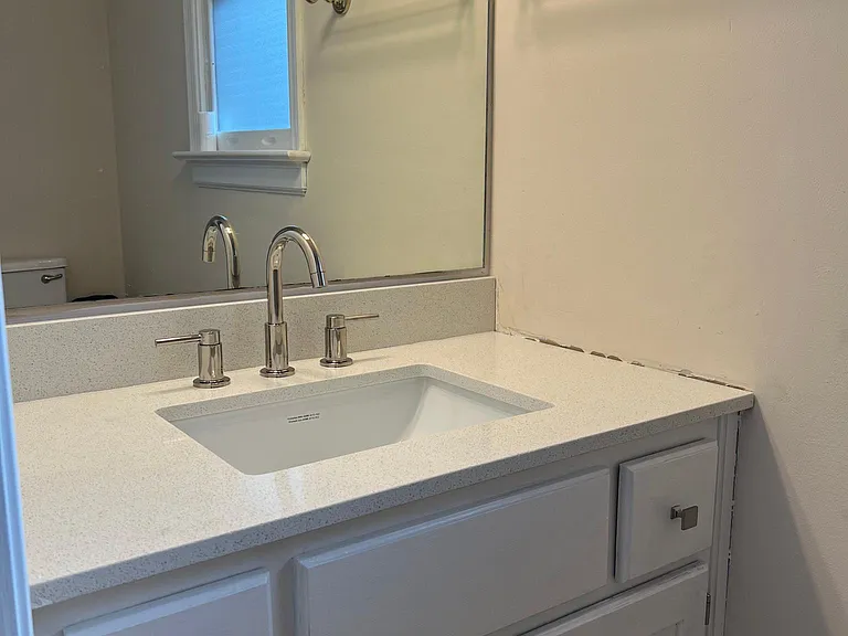 2609 Tavern Way — Photo 32