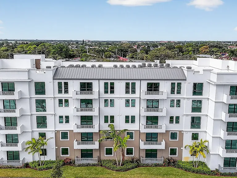 Boca Villas — Photo 61