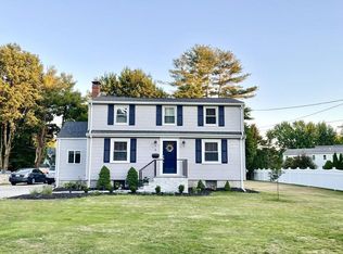5 Summer St, Medfield, MA 02052