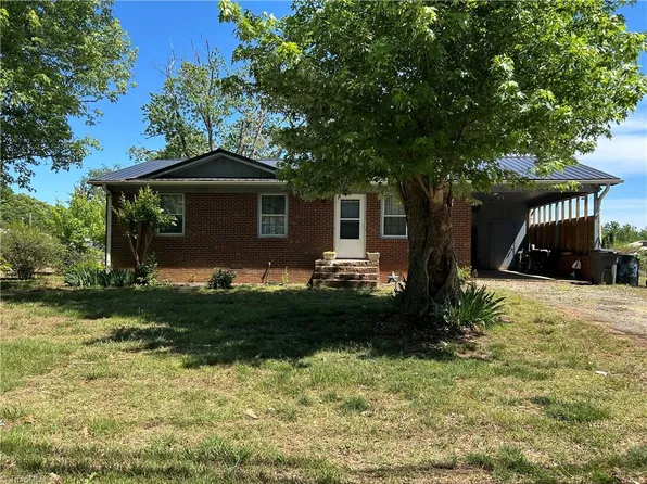 8721 Linwood Southmont Rd, Lexington, NC 27292