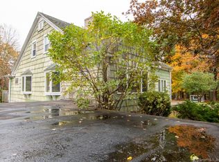 53 Flat Swamp Rd, Newtown, CT 06470