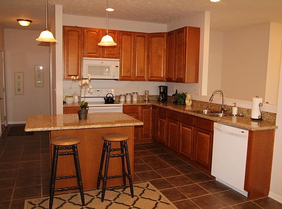 5th image of 7551 Royal Troon Dr #1A