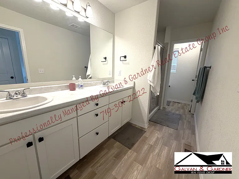 4352 Samaritan Loop — Photo 17