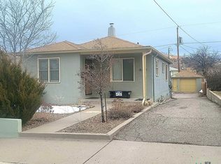 606 E Green Ave, Gallup, NM 87301