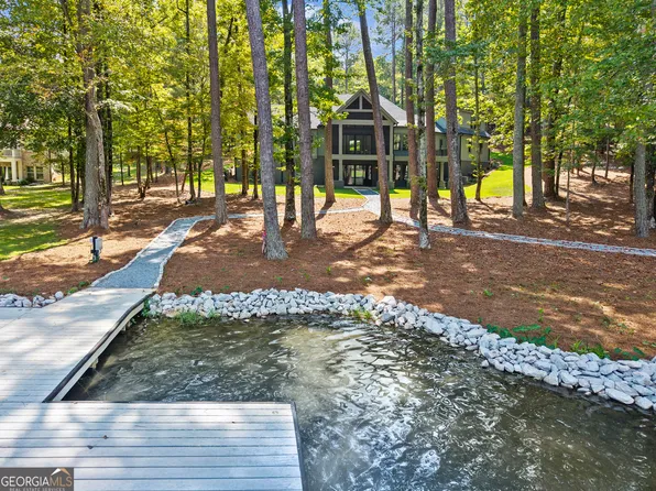 1281 Snug Harbor Dr, Greensboro, GA 30642